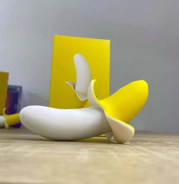 Vibrador Ponto G Recarregável Em Silicone Com 10 Vibrações Formato Banana - Little Banana - Topo Toys